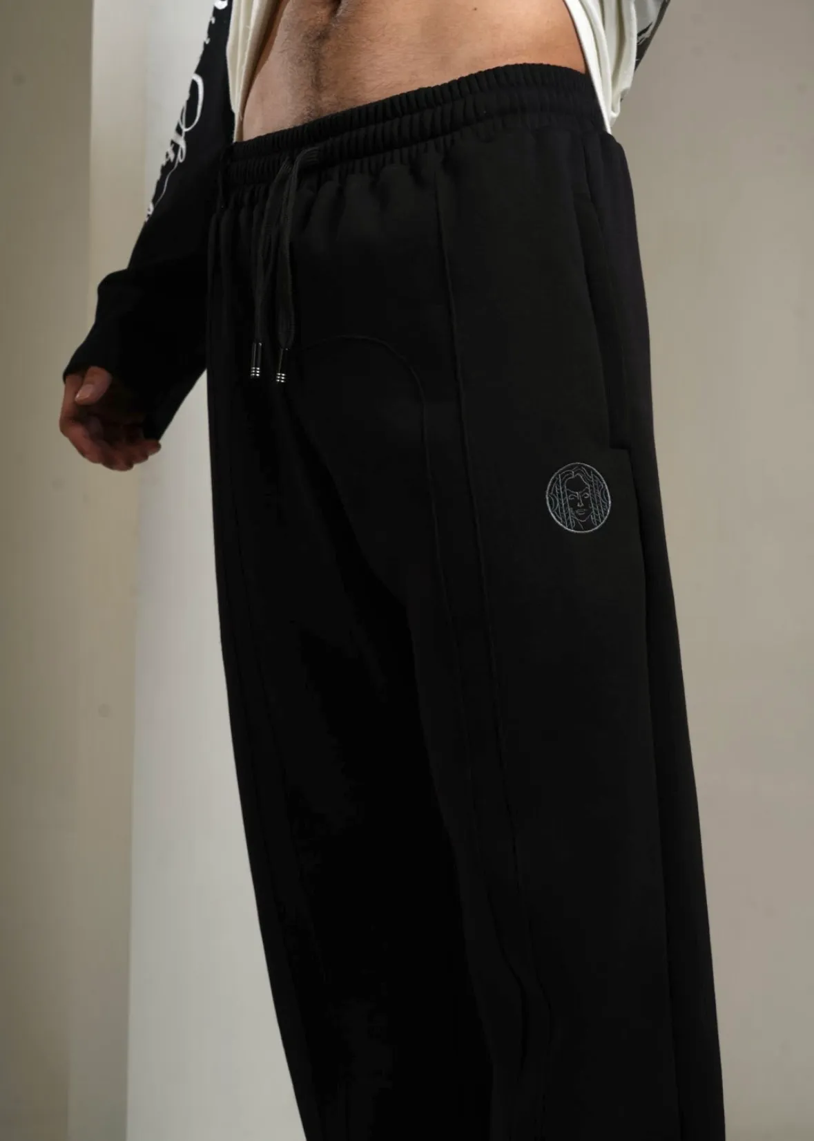 LUXE BOTTOMS - Image 4