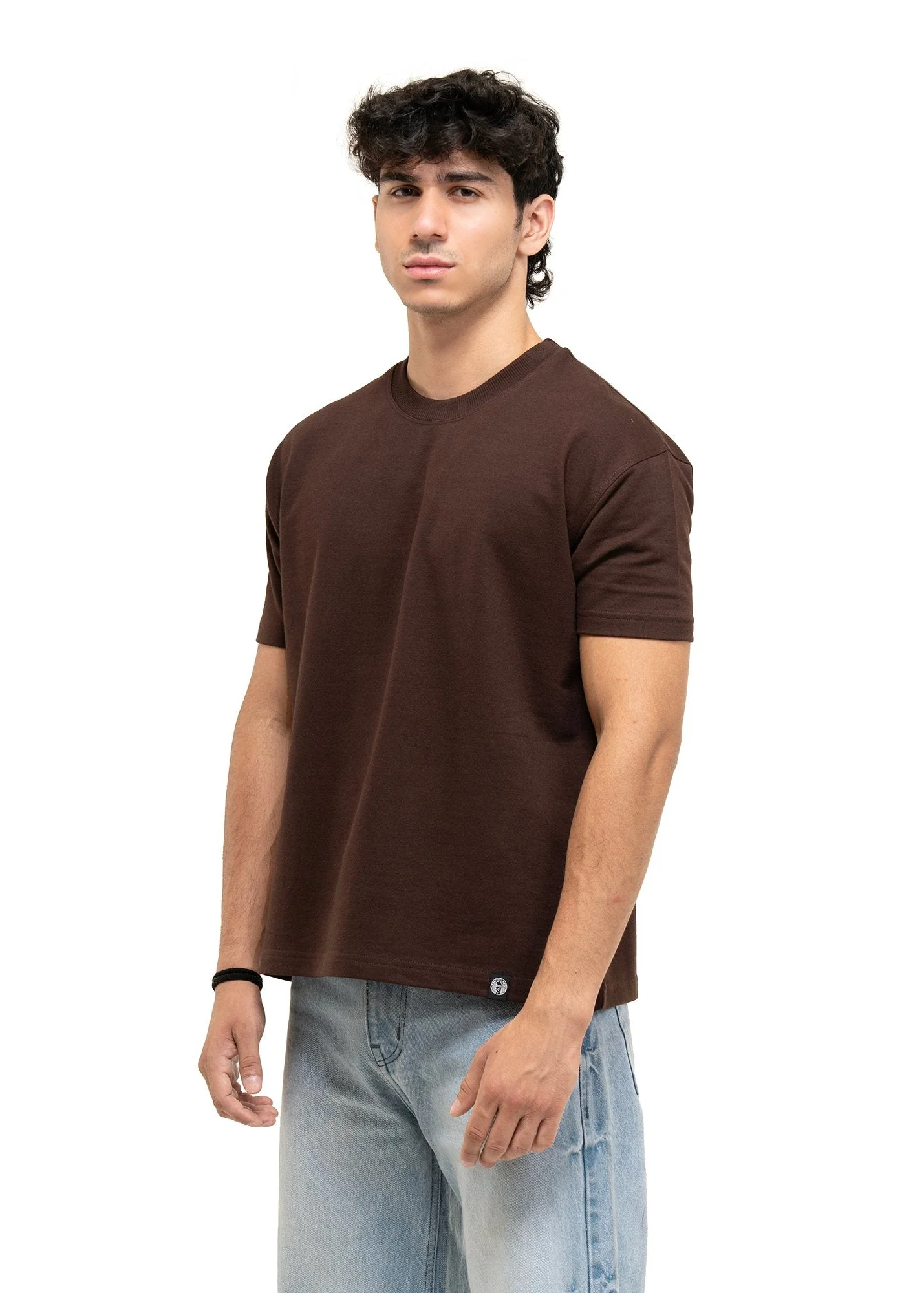 REGULAR CROPPED TEE - COFFEE - Image 4